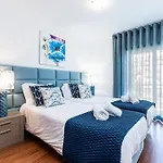Sea La Vie Beach & Golf Apartment