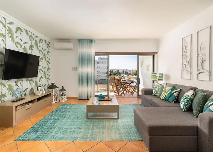 Sea La Vie Beach & Golf Apartment